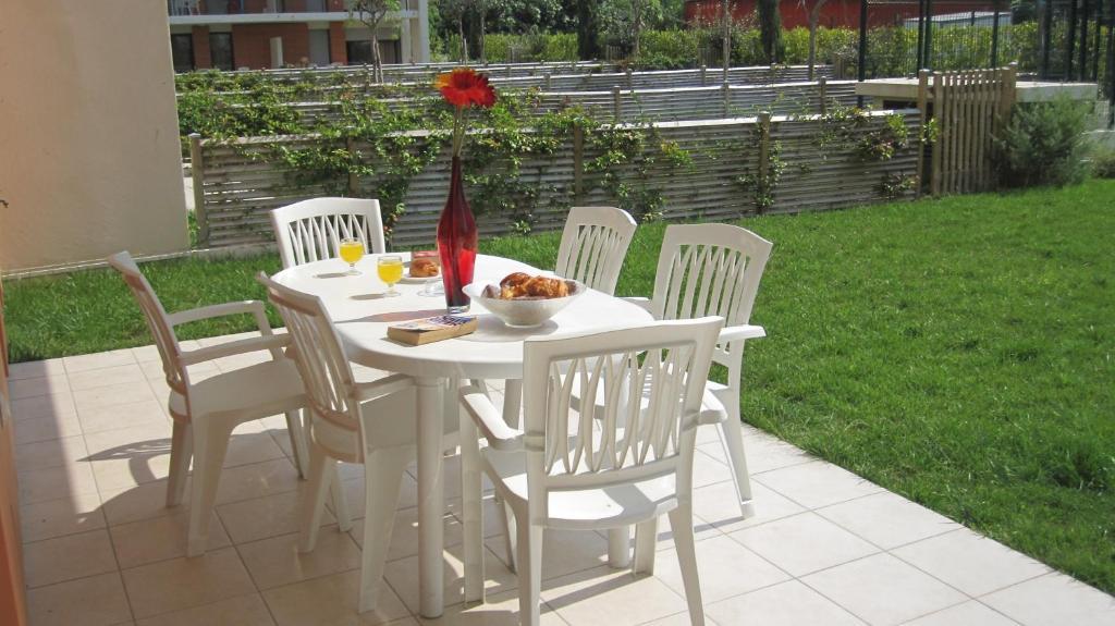 Residence Goelia Royal Cap Villeneuve-Loubet Kültér fotó